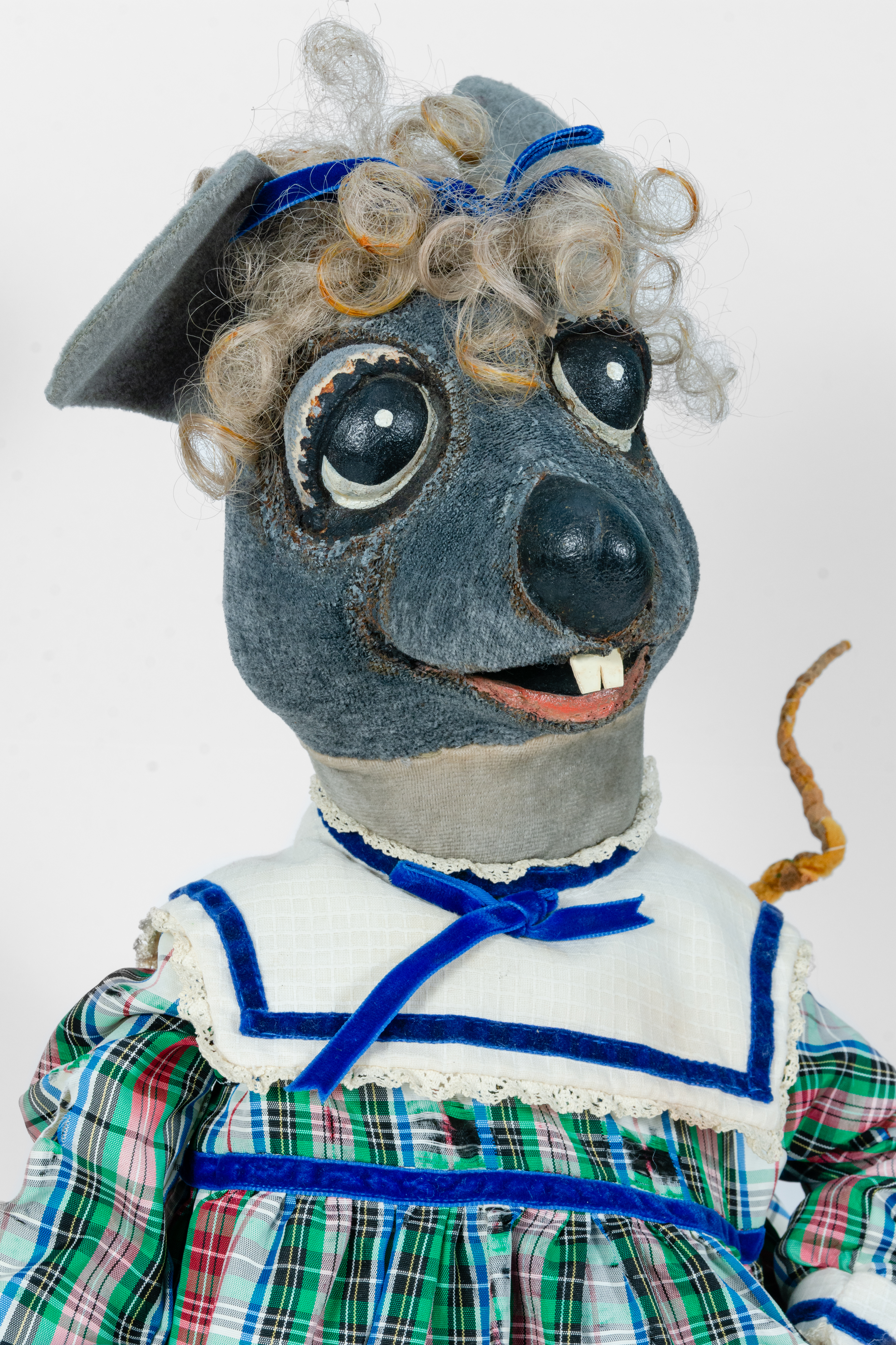 Muffy Mouse Puppet Collection of Nina Keogh Muffy Mouse starred on Today’s Special alongside Jodie, Jeff, and Sam Crenshaw. Preferring to talk in rhyme instead of squeak, the puppet was built by Noreen Young and brought to life by Nina Keogh.